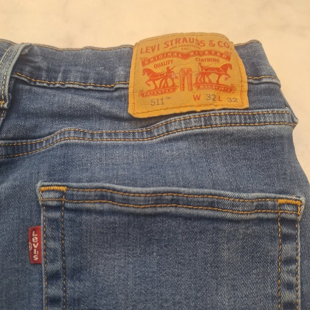 Levis 511 Slim Fit Jeans Mens 32x32 (31x30) Denim Med Wash Casual Classic Pants